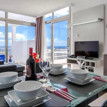 Bahia & Ocean Views *